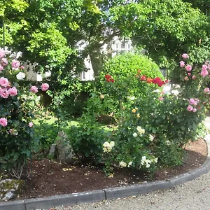 Galway hotels &amp; apartments, all accommodations in Galway