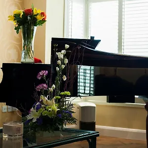 Galway hotels &amp; apartments, all accommodations in Galway